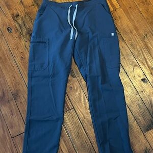 Figs Women's Straight Leg Scrubs in Dark Harbor